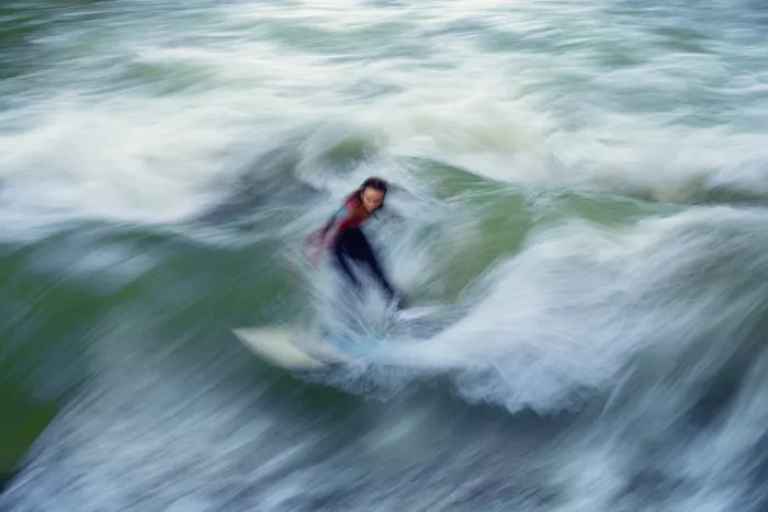Hatsumori, Satoshi: Taming the wave