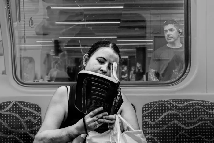 Spector, Corinne: Still reading
