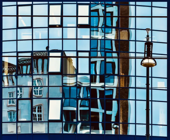 Orbach, Arnon: Reflections in glass - Rostock, Germany