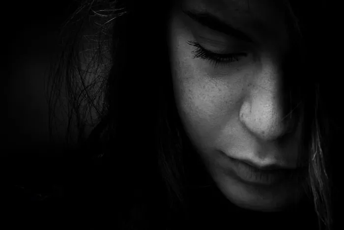 Moretti, Claudio: Alone, with her thoughts