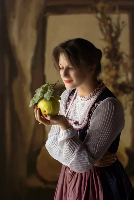 Onofras, Ionel: Yellow quince