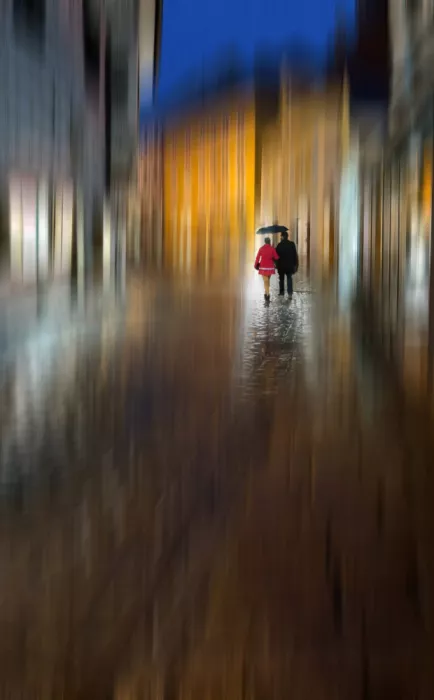 Maymayphoto: The Rainy Alley in Prague