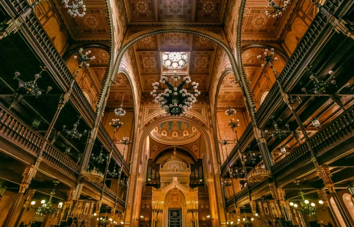 Marin, Rodrigo: Budapest