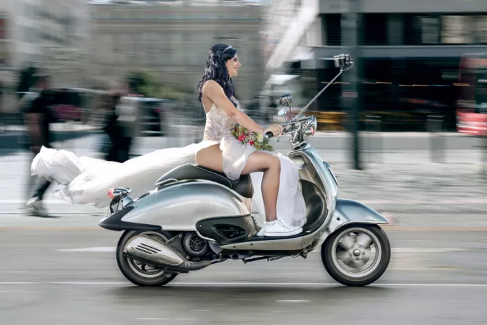 Egger, Marcel: Sposa motore