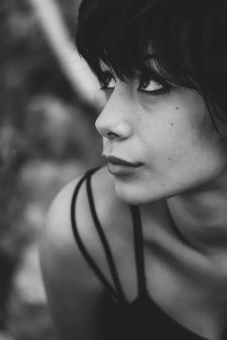 akyurt, engin: Giovane Ragazza