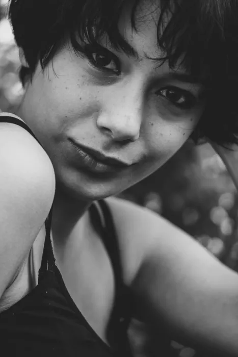 akyurt, engin: Giovane ragazza