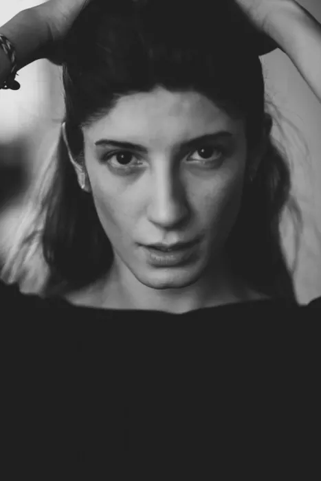 akyurt, engin: Giovane ragazza