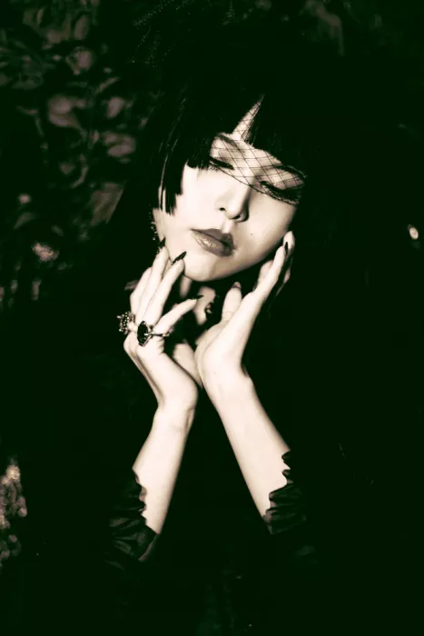 Tomo: Quiet sorrow
