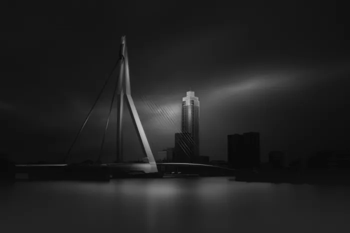 Elshout, van Gabrielle: To connect