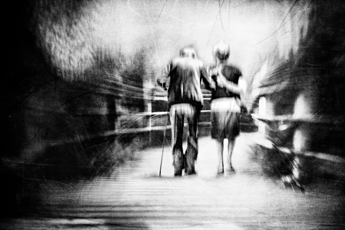 Tänzer, Ina: still hand in hand