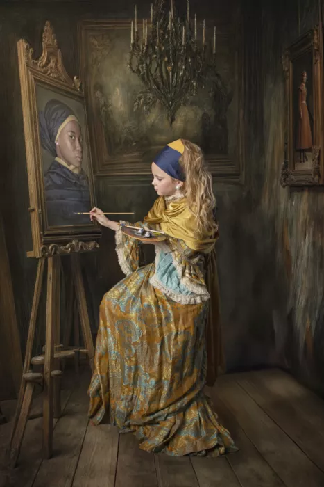 Kayen-Mouthaan, Carola: My girl with the pearl earring paints the lady with the pearl earring