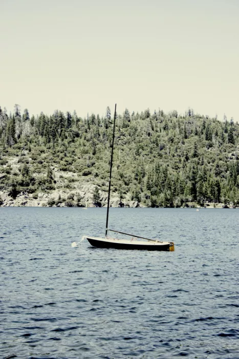 Bardot, Gemma: Barca su Pinecrest