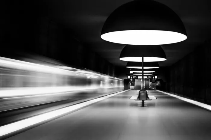 Dauer, Andy: underground movement