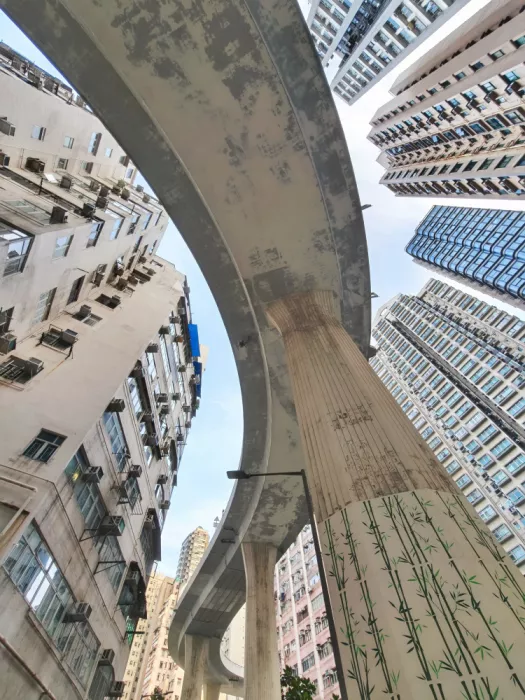 Chung, Ho Tong: Viaducts in the community