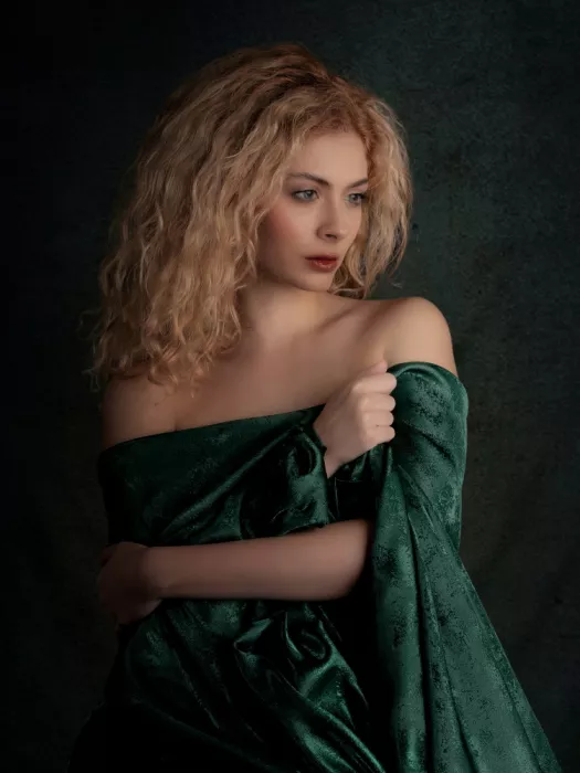 Calin, Silvia Rucsandra: Green on green
