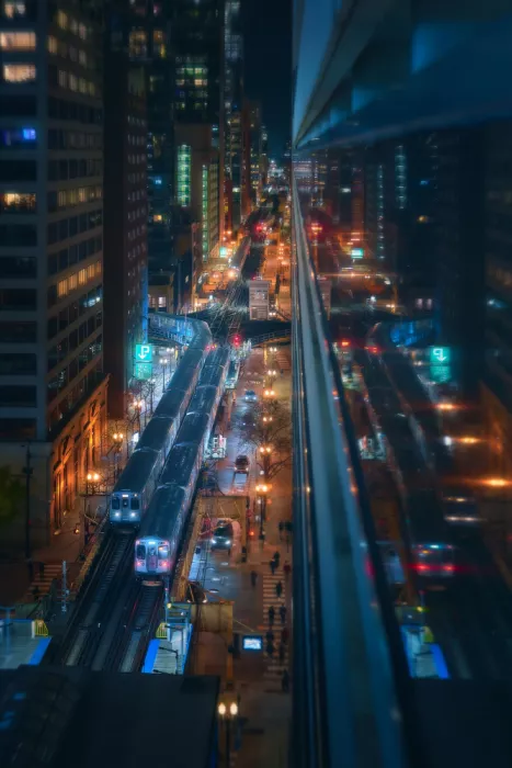 la, De Javier: Watching Gotham by Night