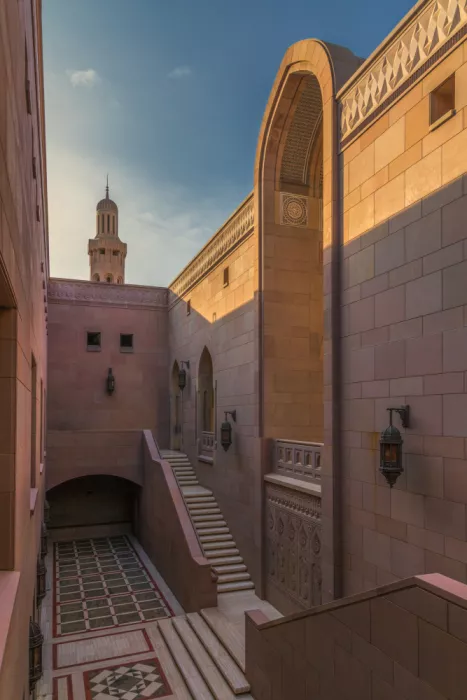 Nabeel, Ibrahim: Sultan Qaboos Mosque