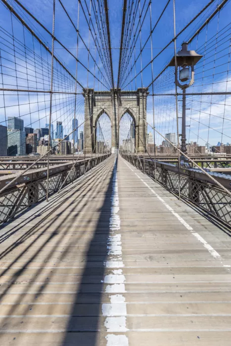 Viola, Melanie: NEW YORK CITY Brooklyn Bridge
