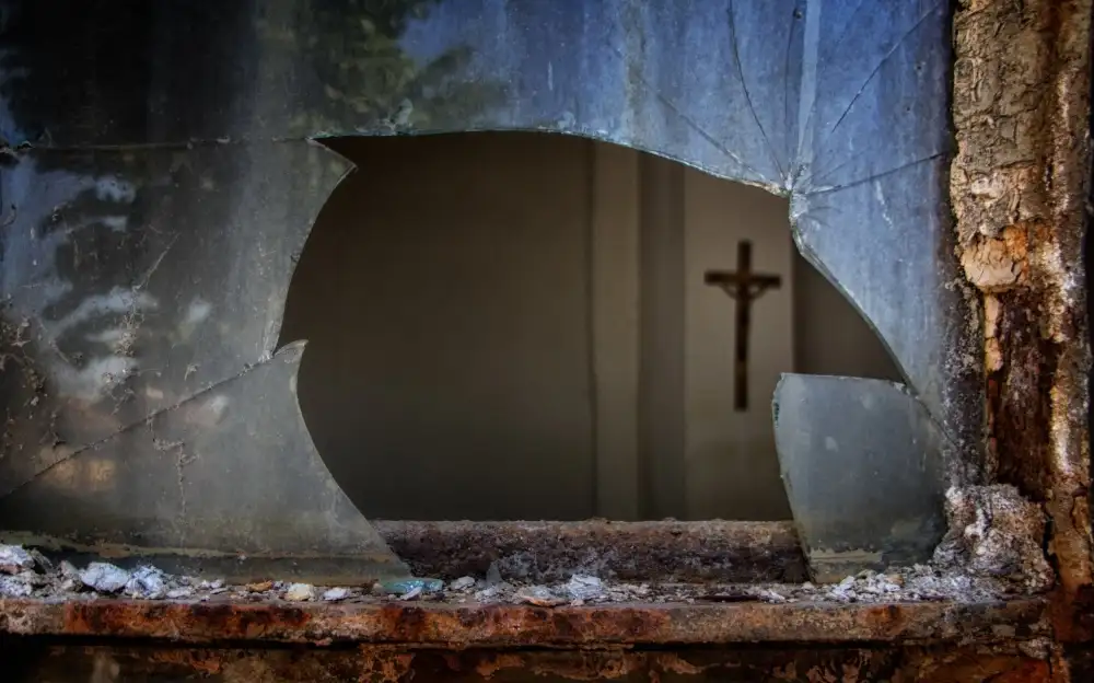 Pestarino, Roberto: lost faith