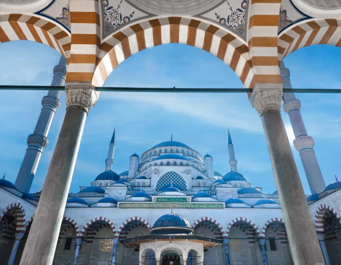 ElTouny, Asmaa: Grand Çamlıca Mosque IV
