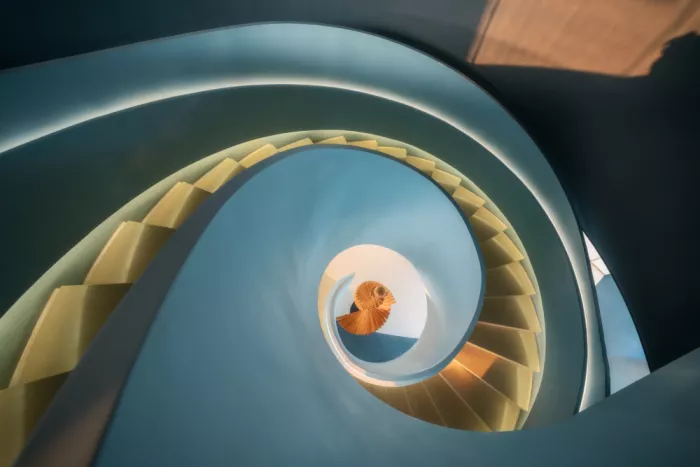 Feng, Calvin: Las Escaleras