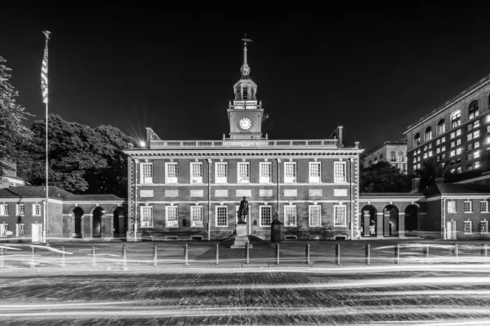 Viola, Melanie: Independence Hall en Filadelfia | Monocromático