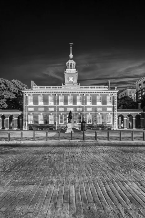 Viola, Melanie: Philadelphia Independence Hall | Monochromatický