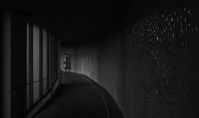 Fischer, Jie: Long corridor