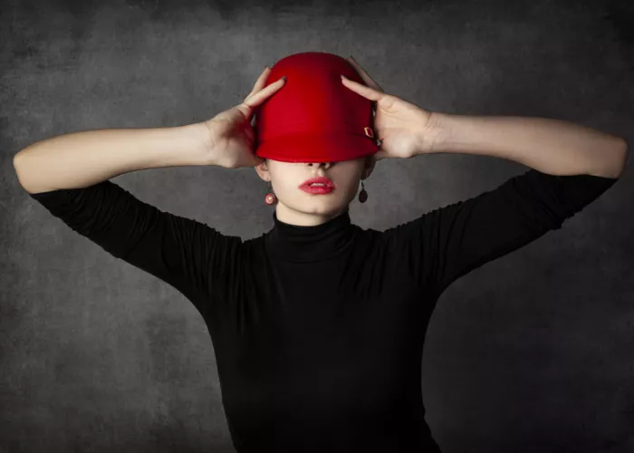 Codreanu, Teodora: Red Hat 3