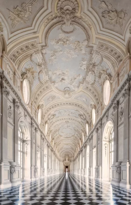 Figueras, Antoni: Galleria Grande