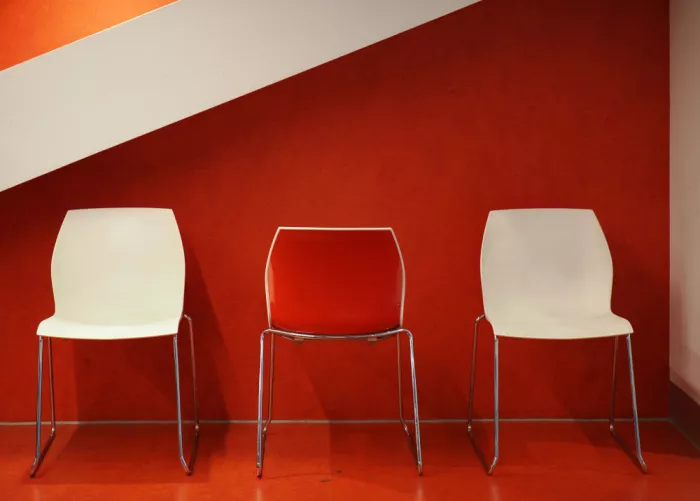 Hammer, Peter: Three chairs