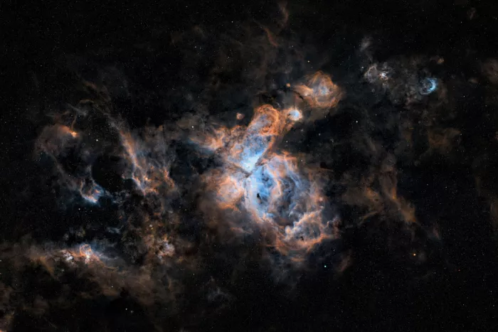 Chander, Vikas: Eta Carinae
