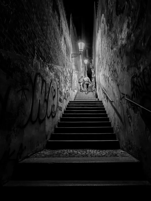 Yamamoto, Eiji: Stairs at night