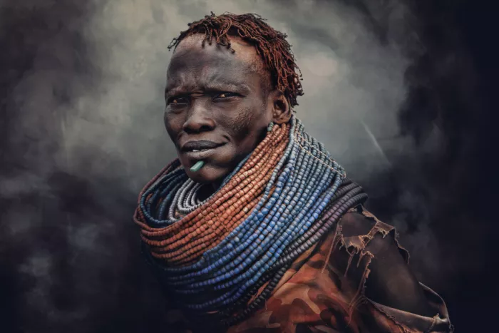 Yosifov, Svetlin: Donna Nyangatom