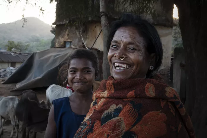 Molina, Elena: Visita ai villaggi di montagna in Odisha