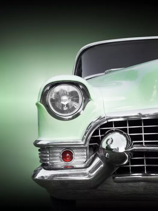 Gube, Beate: American classic car Coupe Deville 1955 Front