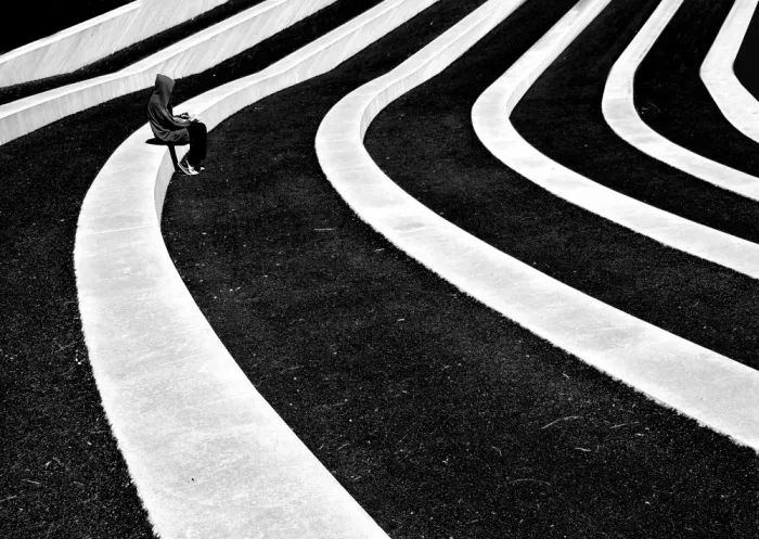 Zeng, Jiahong: Curve