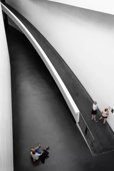 Villalba, Angel: Diagonal and perspective