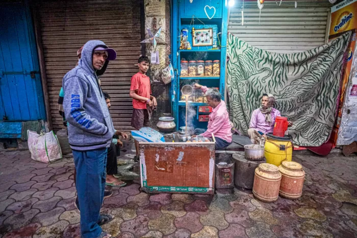 Das, Subhajit: Famous tea shops in Kolkata