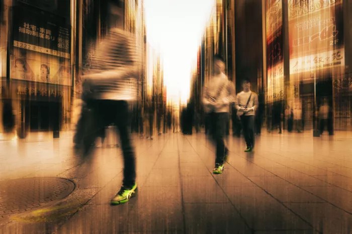 moucorn: Boy in green shoes