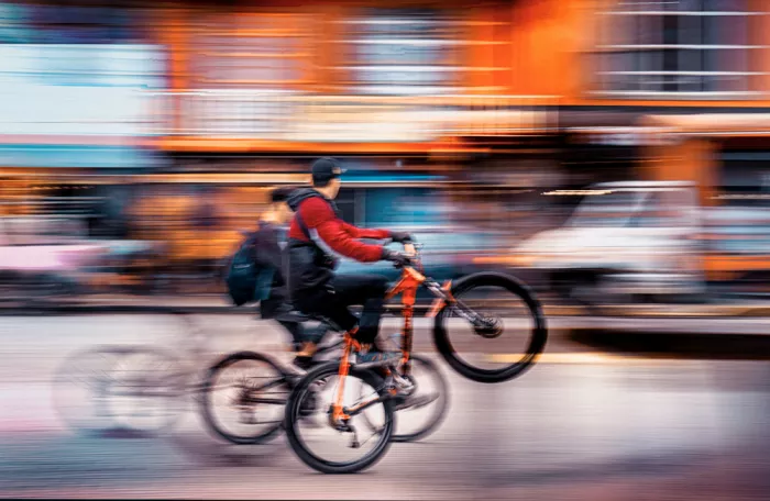 Jacobs, Lydia: Městský wheelie