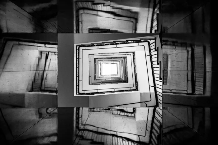 Loire, Hervé: Distortion