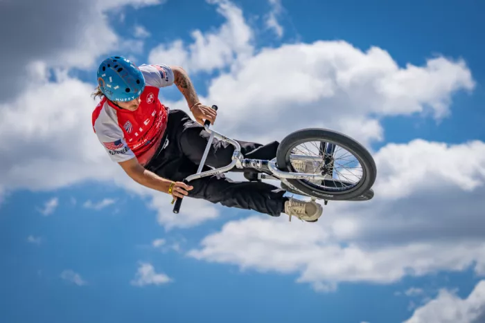 Reichelt, Dieter: flying with two wheels (4)