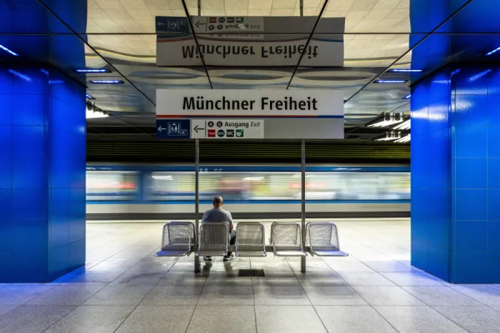 Reichelt, Dieter: watching the underground