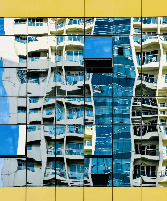 Orbach, Arnon: Reflections in glass - London UK