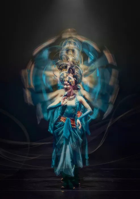 Meng, Mia: Bodhi Dance