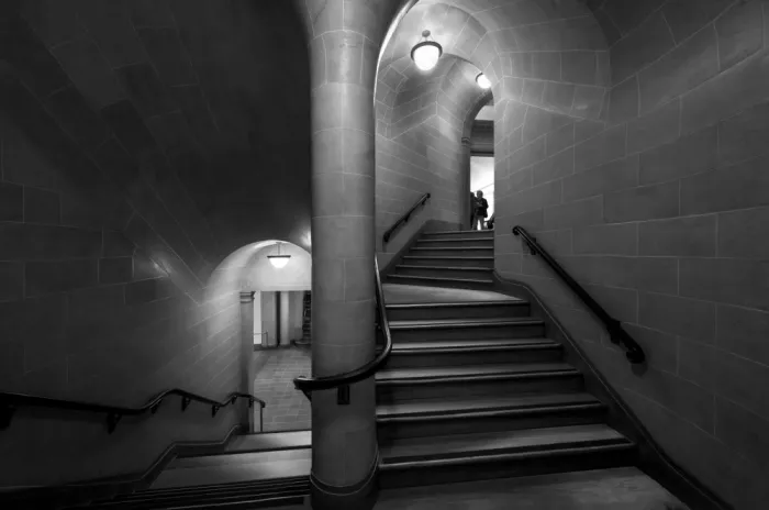 Zeng, Jiahong: Escaleras Leigon 8026p