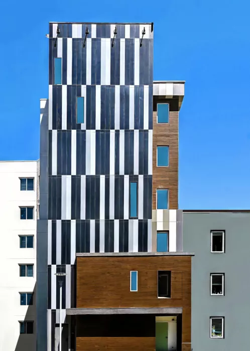 Orbach, Arnon: Facade - Van Nuys, California.