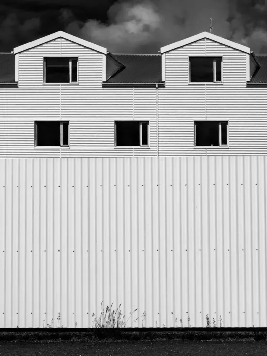 Bauer, Andy: Iceland Experiance: White behind white – and a breath of life