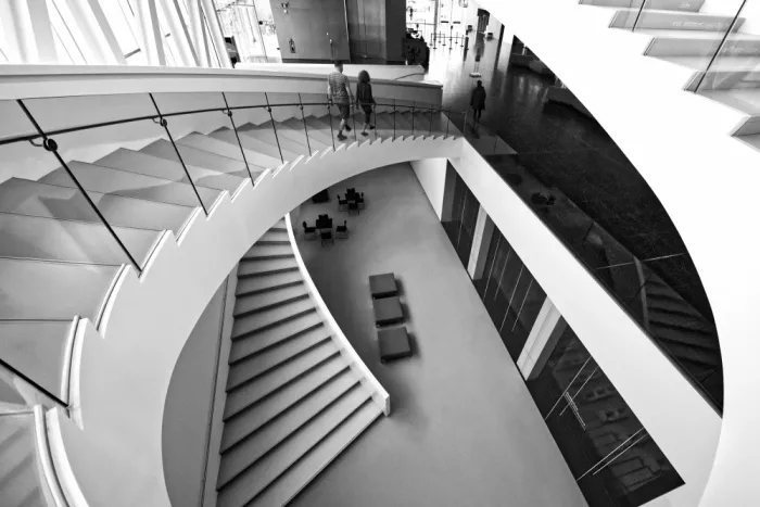 Ôtomo, Michiko: At the end of the stairs